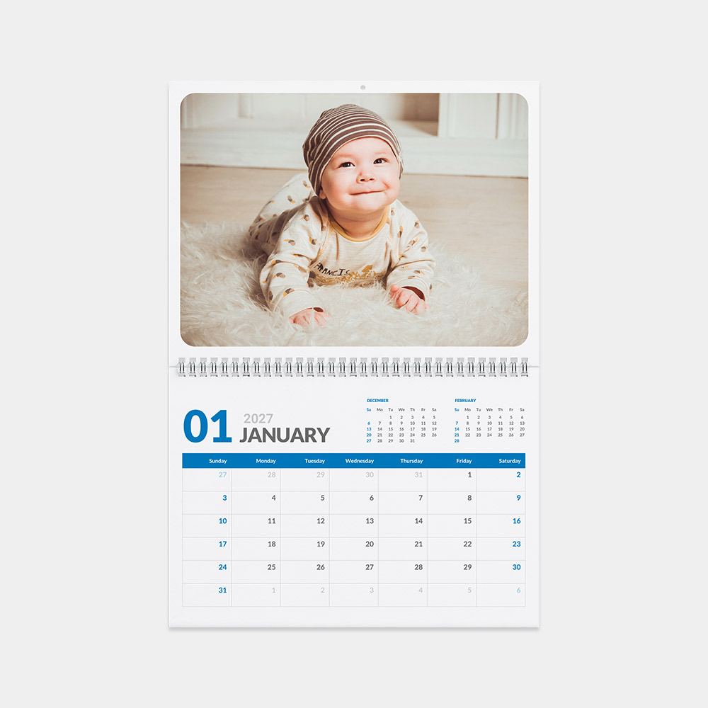 Center Fold Calendar
