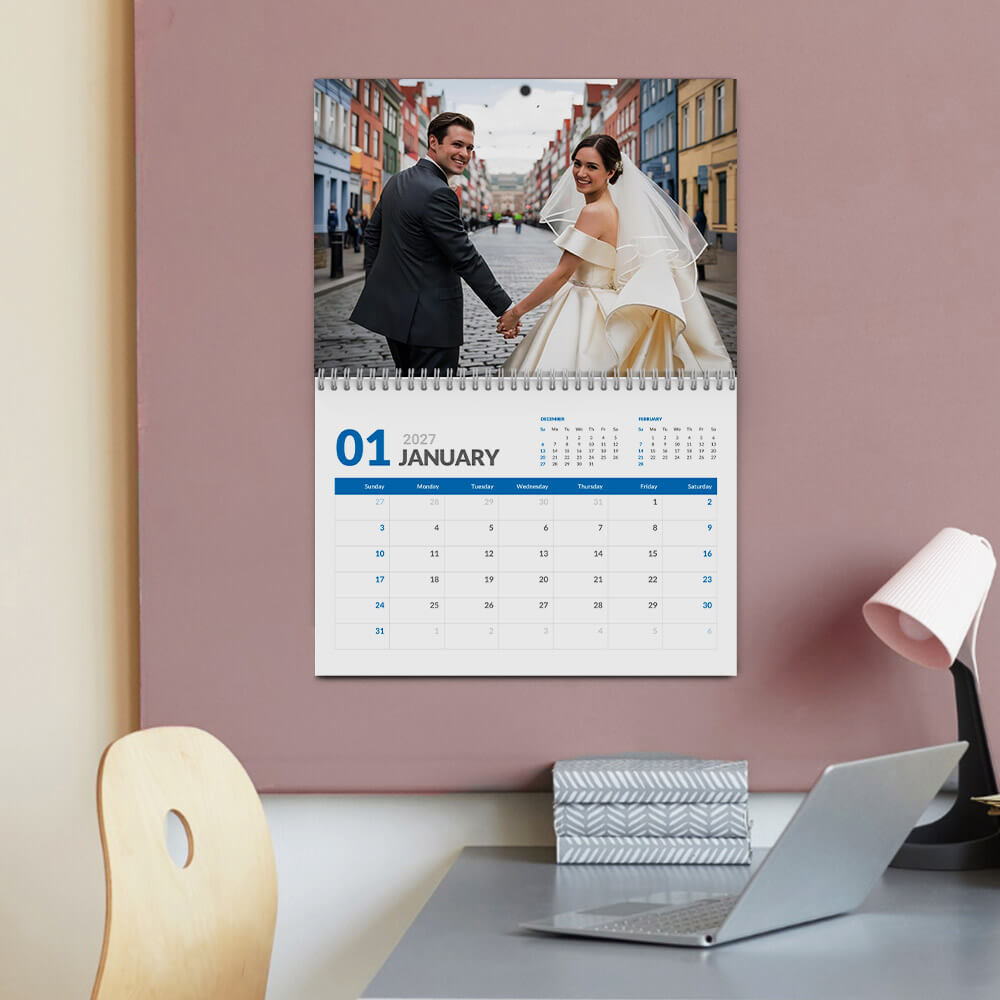 Center Fold Calendar 4